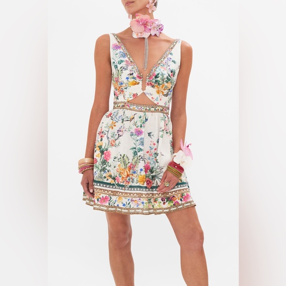 ‼️Last discount before it goes to auction.‼️Camilla Plumes & Parterres Dress - Picture 4 of 8